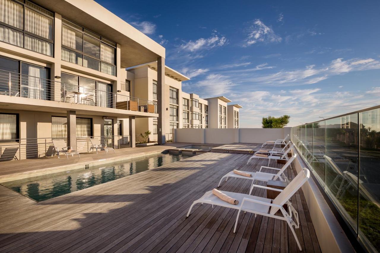 Hotel Bluewater Bay Sunrise 4*